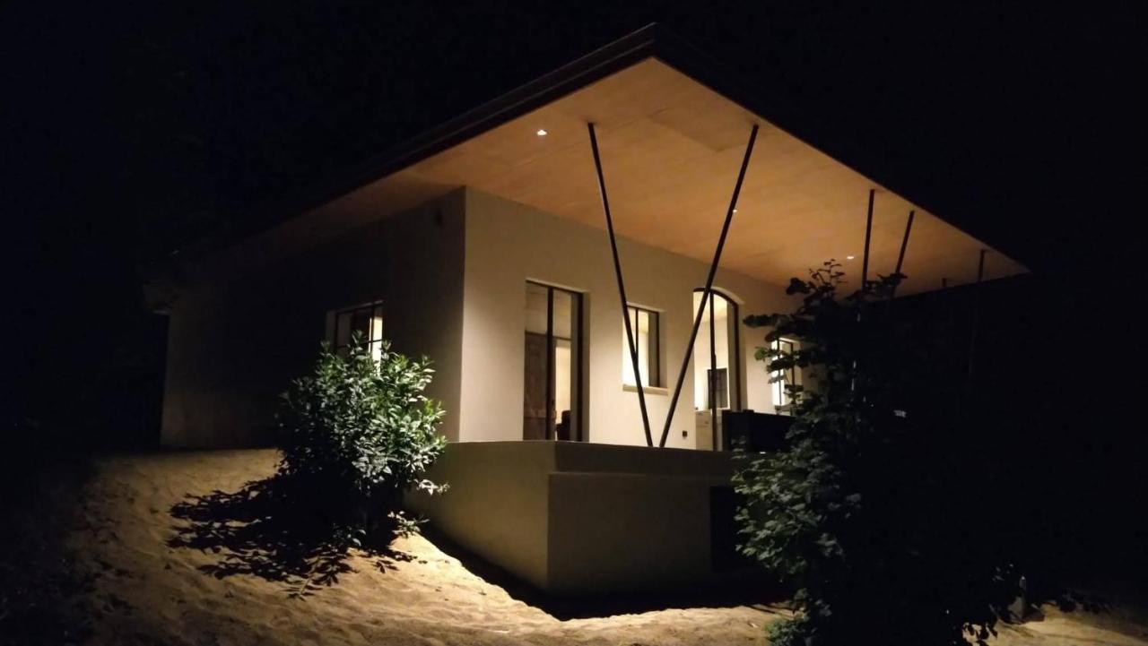 The Cabin Morris Holsbeek Exterior photo